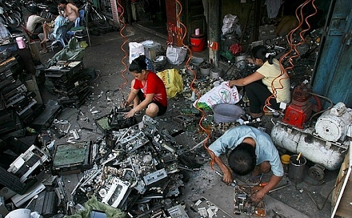 Báo động tình trạng ô nhiễm từ linh kiện điện tử