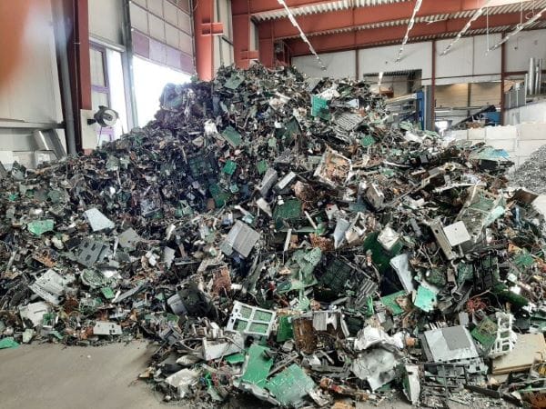 Cam kết bảo vệ môi trường