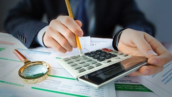 Giá cả hợp lý và minh bạch